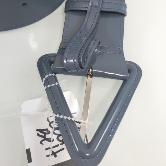 NEW BOTTEGA VENETA High Waisted Shine Triangle Leather Gray Trench Belt Sz Small - Picture 10 of 16